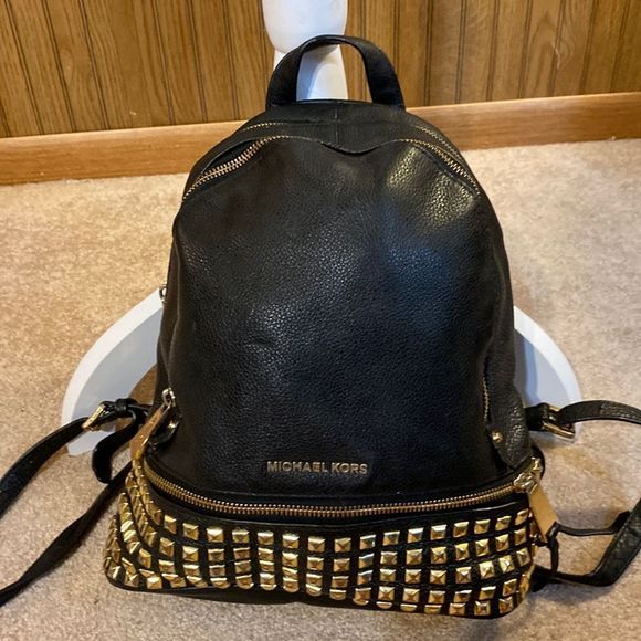 Michael Kors Classic Casual Black Nylon Leather Gold Studded Cargo Backpack Bag $358 Michael Kors Gold Studded Backpack Edgy Street Wear  main image 4